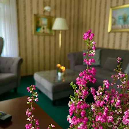 Straszny Dwor ホリデーパーク Chodzież