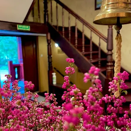 ホリデーパーク Straszny Dwor Chodzież