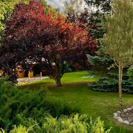 Straszny Dwor Tatil parkı