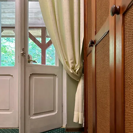 Straszny Dwor 1904 홀리데이파크