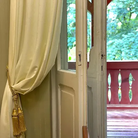 홀리데이파크 Straszny Dwor 1904 3*