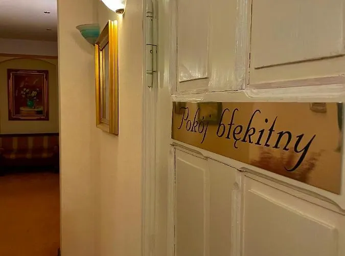 Holiday park Straszny Dwor 3*