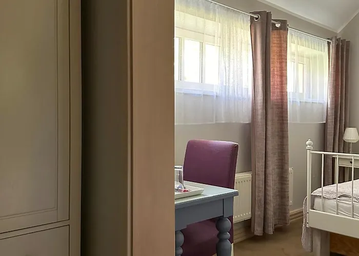 Straszny Dwor Holiday park Chodziez